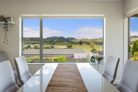 Photo of property in 6 Hanlen Avenue, Waihi Beach, 3611