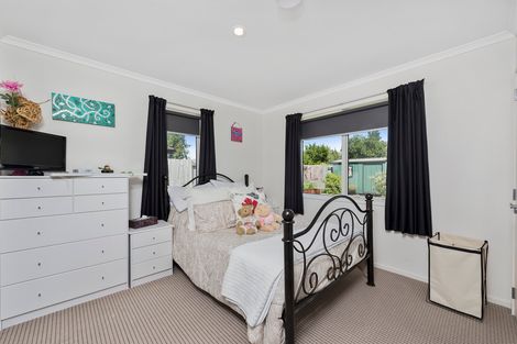 Photo of property in 23 Lewknor Drive, Papamoa Beach, Papamoa, 3118