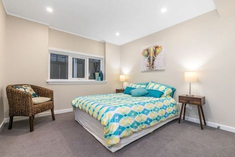 Photo of property in 11 Gurnard Road, Stillwater, Silverdale, 0993