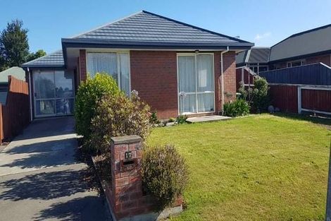 Photo of property in 17 Broadbent Street, Riccarton, Christchurch, 8041