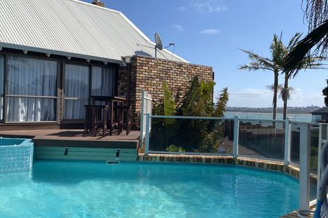 Photo of property in 77a The Parade, Bucklands Beach, Auckland, 2012