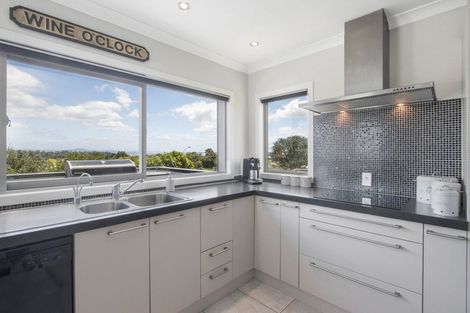 Photo of property in 12 Haden Place, Omokoroa, 3114
