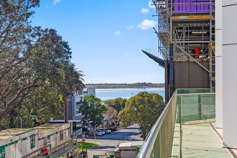 Photo of property in 1/6d Durham Street, Tauranga, 3110