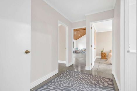 Photo of property in 16a Steeles Lane, Western Heights, Rotorua, 3015