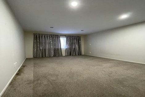 Photo of property in 3 Jammen Drive, Massey, Auckland, 0614