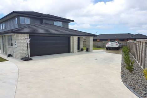 Photo of property in 5 Poaka Place, One Tree Point, 0118
