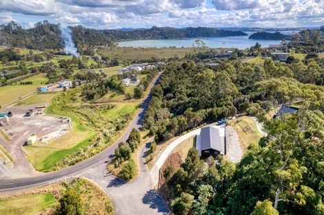 Photo of property in 5866a Russell Whakapara Road, Russell, 0272