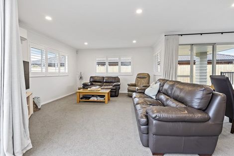 Photo of property in 13 Twin Willow Close, Cambridge, 3434