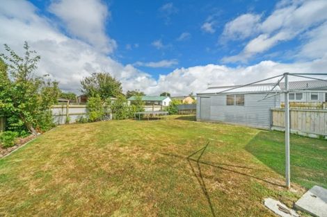 Photo of property in 99 Hillcrest Drive, Kelvin Grove, Palmerston North, 4414