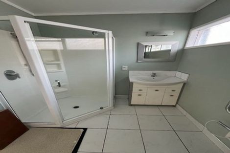 Photo of property in 27 Springfield Street, Forrest Hill, Auckland, 0620