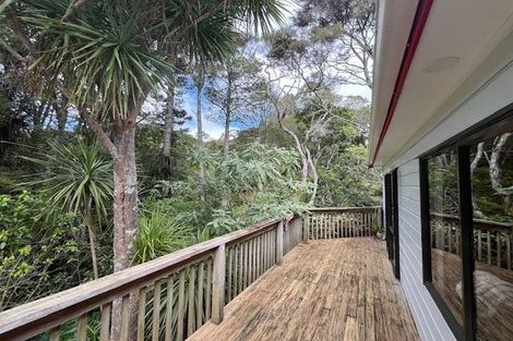 Photo of property in 1/7 Classic Grove, Bayview, Auckland, 0629