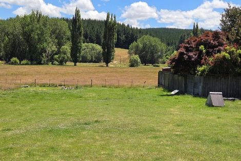 Photo of property in 7 Swalwell Street, Waikaia, 9778