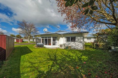 Photo of property in 2 Hughes Court, Pahiatua, 4910
