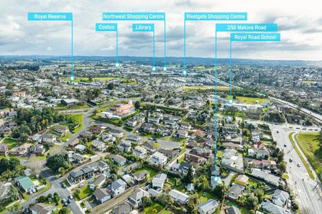 Photo of property in 2/50 Makora Road, Massey, Auckland, 0614