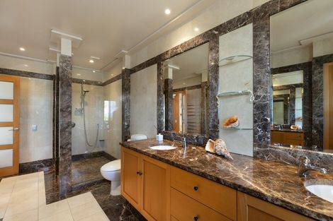 Photo of property in 44 The Cliffs, Britannia Heights, Nelson, 7010