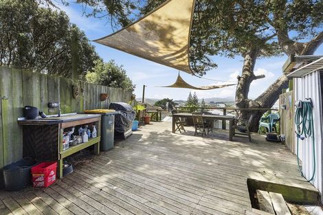 Photo of property in 44 View Road, Titahi Bay, Porirua, 5022