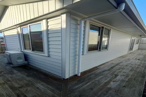 Photo of property in 6-8a Avenue Road, West End, Timaru, 7910