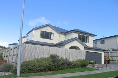 Photo of property in 9 Erlestoke Crescent, Churton Park, Wellington, 6037