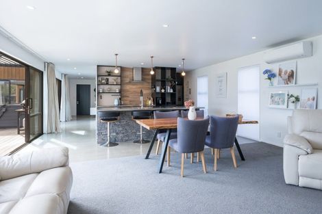 Photo of property in 12 Puketutu Grove, Motueka, 7120