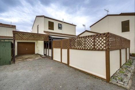 Photo of property in 2/12 Lannie Place, Greenmeadows, Napier, 4112