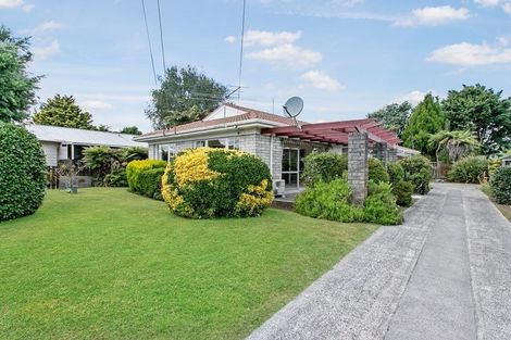 Photo of property in 57 Fernaig Street, Papakura, 2110
