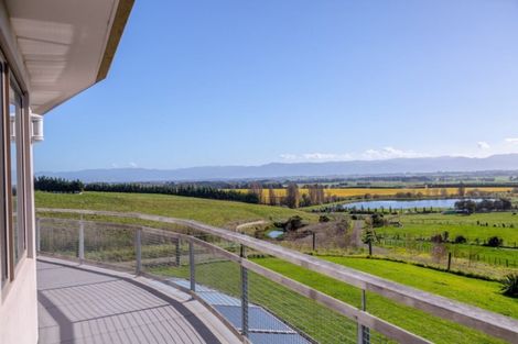 Photo of property in 89 Sutherland Drive, Martinborough, 5781