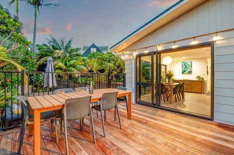 Photo of property in 4 Onepu Lane, Manly, Whangaparaoa, 0930