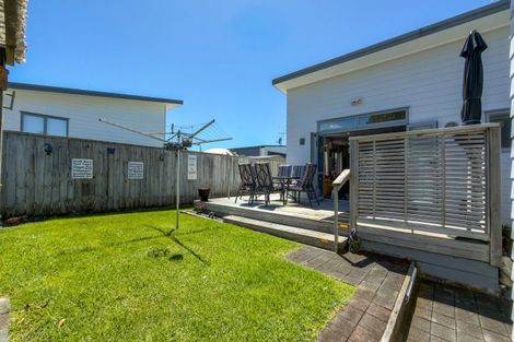 Photo of property in 8 Mako Avenue, Whiritoa, Whangamata, 3691