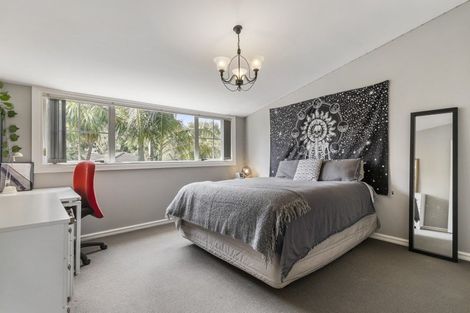Photo of property in 17 Willowbank Close, East Tamaki Heights, Auckland, 2016