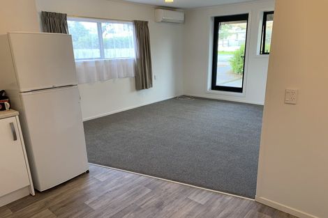 Photo of property in 2/108 Portage Road, New Lynn, Auckland, 0600