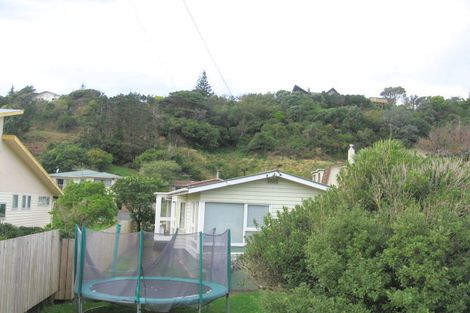 Photo of property in 9a Duncan Street, Tawa, Wellington, 5028