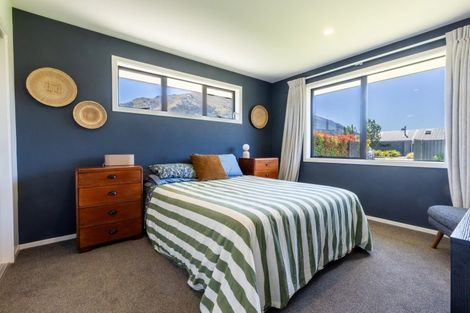 Photo of property in 14 Teal Place, Lake Hawea, Wanaka, 9382