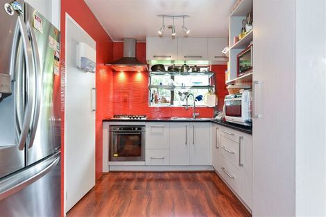 Photo of property in 25 Urlich Drive, Ranui, Auckland, 0612