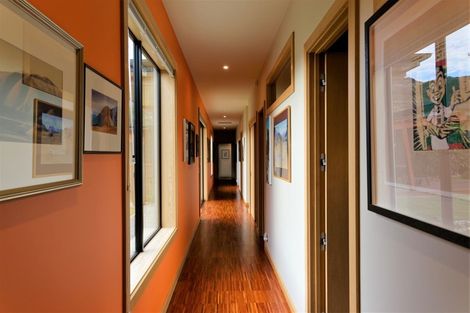 Photo of property in 6 Mitchell Place, Cromwell, 9310