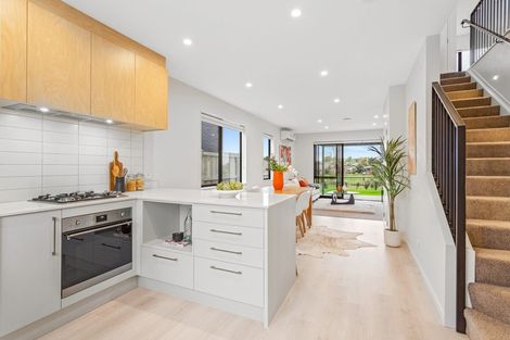 Photo of property in 17 Lady Mckenzie Mews, Takanini, 2112