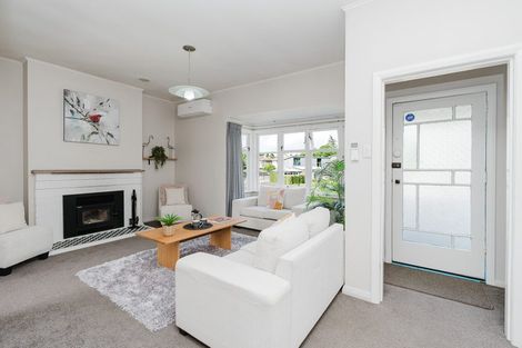 Photo of property in 21 Jellicoe Drive, Hamilton East, Hamilton, 3216