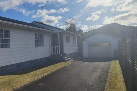 Photo of property in 323 Malfroy Road, Pomare, Rotorua, 3015