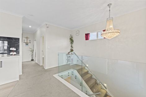 Photo of property in 57 Pitt Avenue, Clendon Park, Auckland, 2103