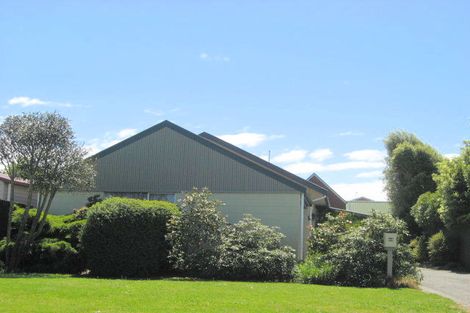 Photo of property in 42 Woodend Road, Woodend, 7610