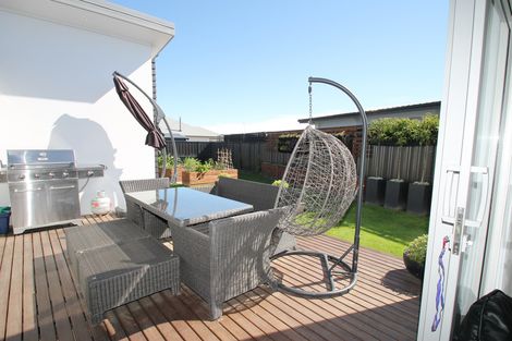 Photo of property in 16 Silver Springs Boulevard, Mosgiel, 9024