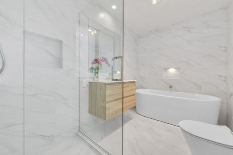 Photo of property in 213b Murphys Road, Flat Bush, Auckland, 2019