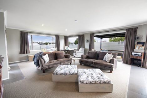 Photo of property in 444a Main North Road, Bay View, Napier, 4104