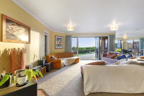 Photo of property in 112c Newton Road, Raglan, Te Mata, 3894