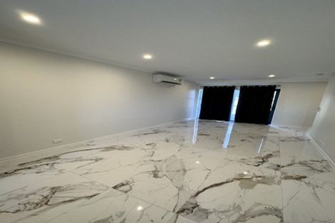 Photo of property in 21a Ventura Street, Mangere, Auckland, 2022