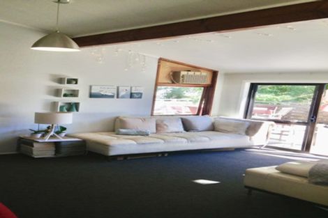 Photo of property in 35 Leinster Avenue, Raumati South, Paraparaumu, 5032