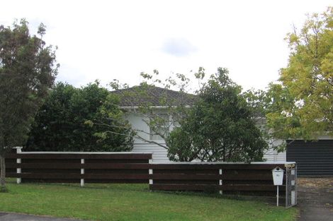 Photo of property in 33 Sunvue Road, Glen Eden, Auckland, 0602