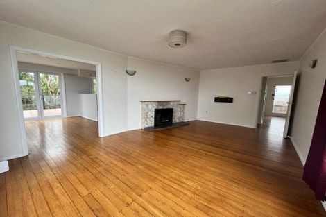 Photo of property in 21 Maple Grove, Maungaraki, Lower Hutt, 5010