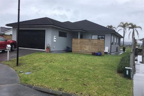 Photo of property in 25 O'farrell Drive, One Tree Point, 0118