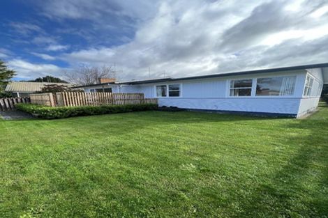 Photo of property in 28 Larnach Street, St Andrews, Hamilton, 3200