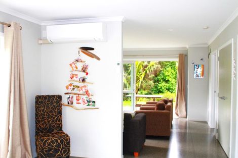 Photo of property in 1 Pukeko Way, Whiritoa, Whangamata, 3691